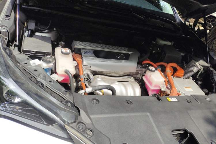 Used Lexus NX 2020 300h Front-Drive FENGSHANG Version China VI Standard Engine Bay Right