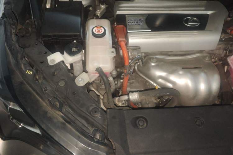 Used Lexus NX 2020 300h Front-Wheel Drive Smart Hybrid Special Limited Edition Engine Bay Right