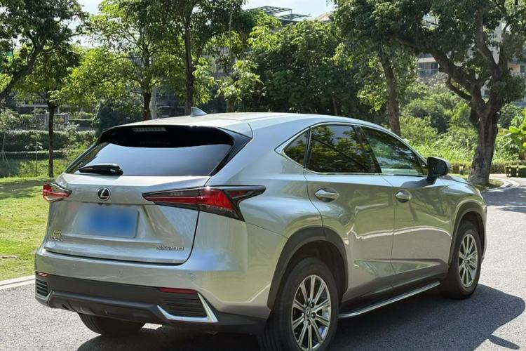 Used Lexus NX 2020 200 Front-Wheel Drive Freeline Edition China VI Standard Exterior 2