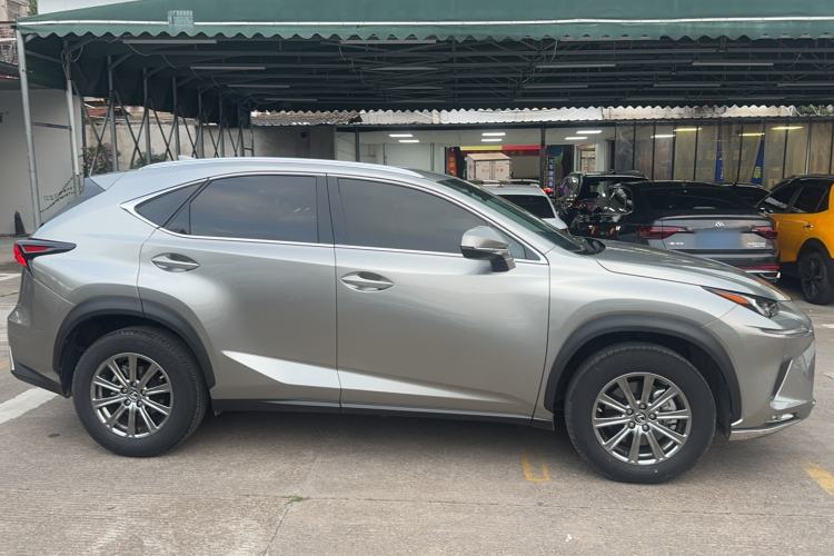 Used Lexus NX 2020 200 All-Wheel Drive Fēngshàng Version China VI Standard Exterior 2