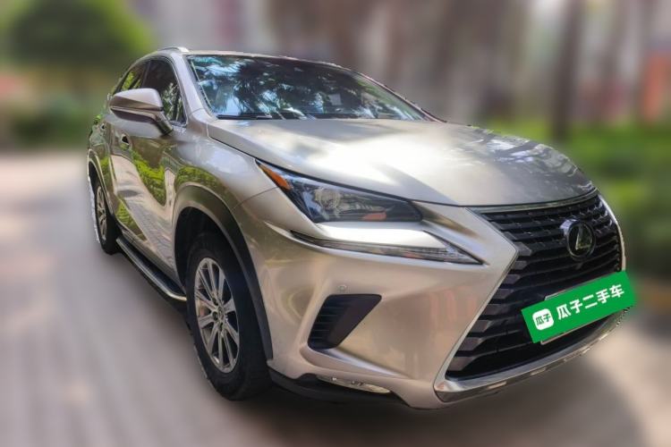 Used Lexus NX 2020 200 All-Wheel Drive Fēngshàng Version China VI Standard Front Right 45 Deg