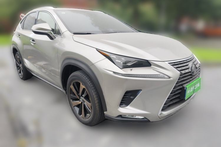 Used Lexus NX 2020 300h Front-Drive Fēngyuè Version China VI Standard Front Right 45 Deg