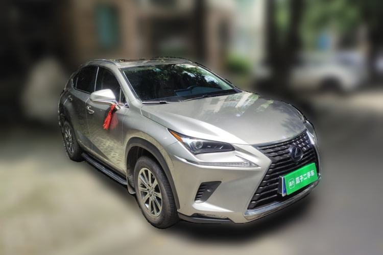Used Lexus NX 2020 300h Front-Drive FENGSHANG Version China VI Standard Front Right 45 Deg
