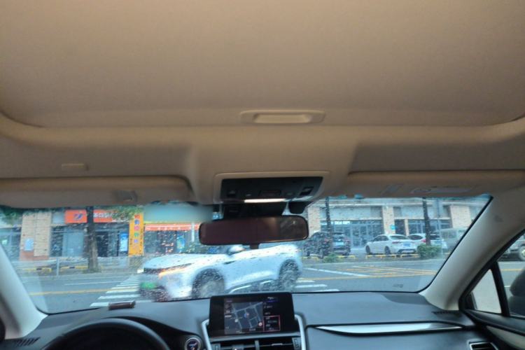 Used Lexus NX 2020 300h Front-Drive FENGSHANG Version China VI Standard Headliner