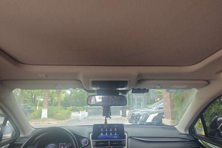 Used Lexus NX 2020 300h All-Wheel Drive FENGZHI Version China VI Standard Headliner