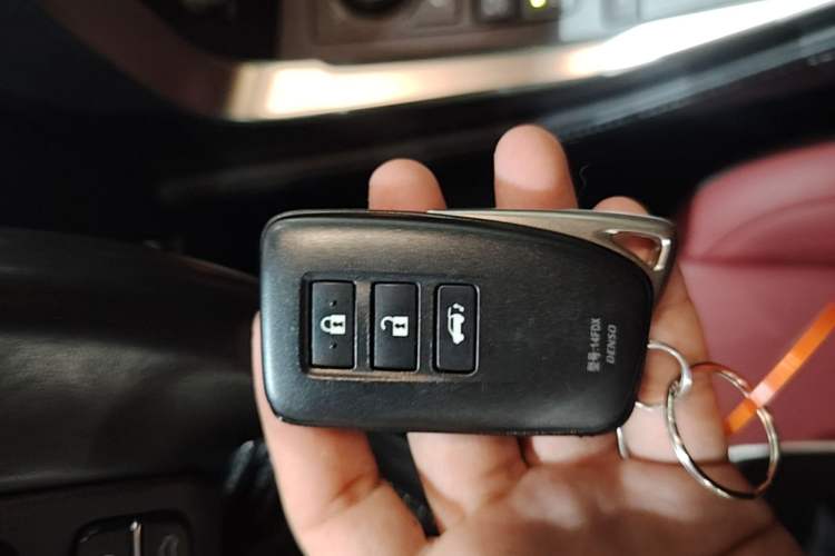 Used Lexus NX 2020 300h Front-Drive FENGSHANG Version China VI Standard Interior 1