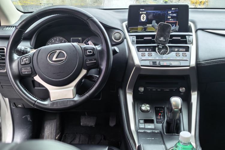 Used Lexus NX 2020 200 Front-Wheel Drive Freeline Edition China V Standard Interior 4