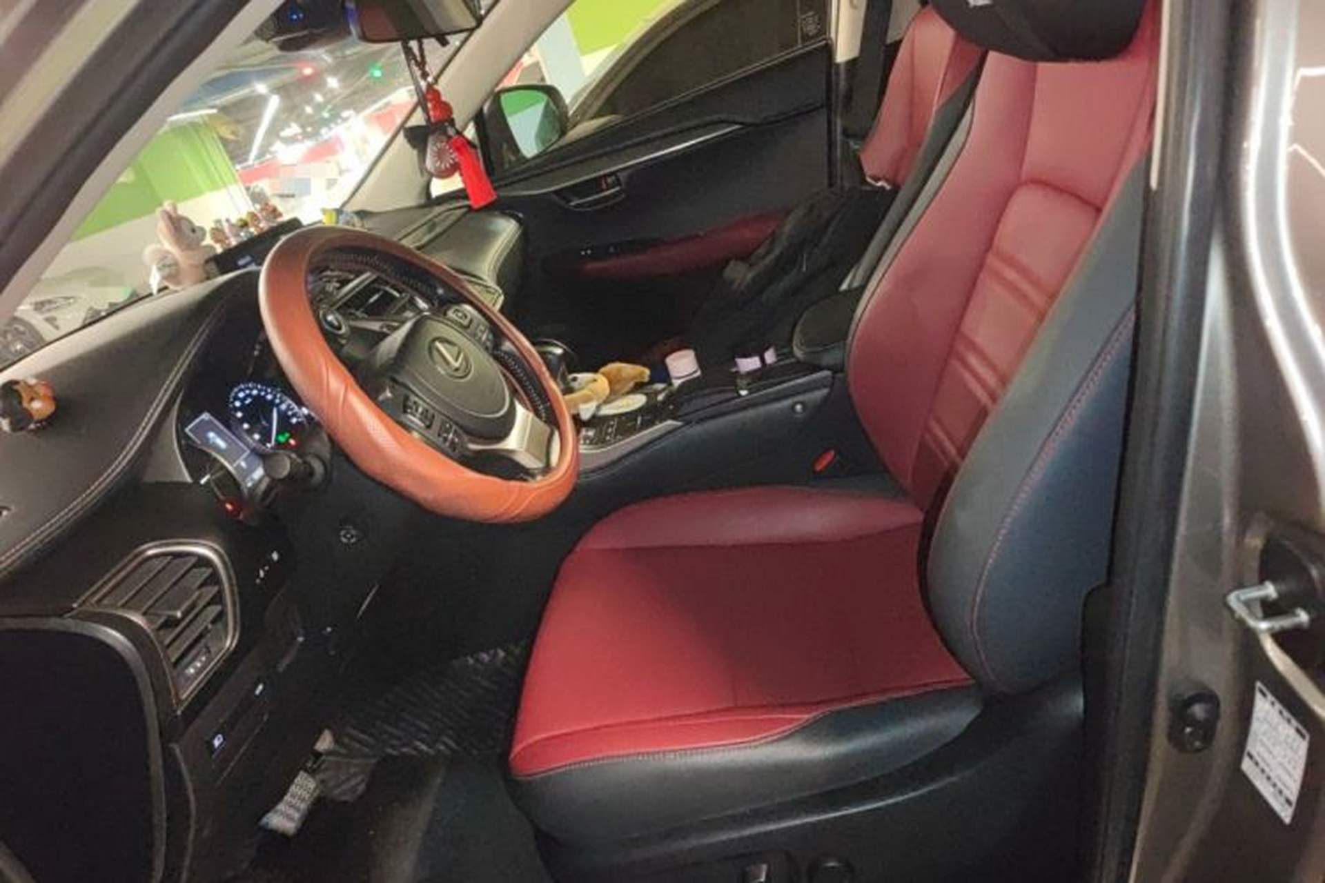 Used Lexus NX 2020 300h Front-Drive FENGSHANG Version China VI Standard Left Front Seat