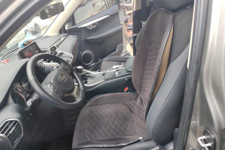 Used Lexus NX 2020 200 Front-Wheel Drive Freeline Edition China VI Standard Left Front Seat