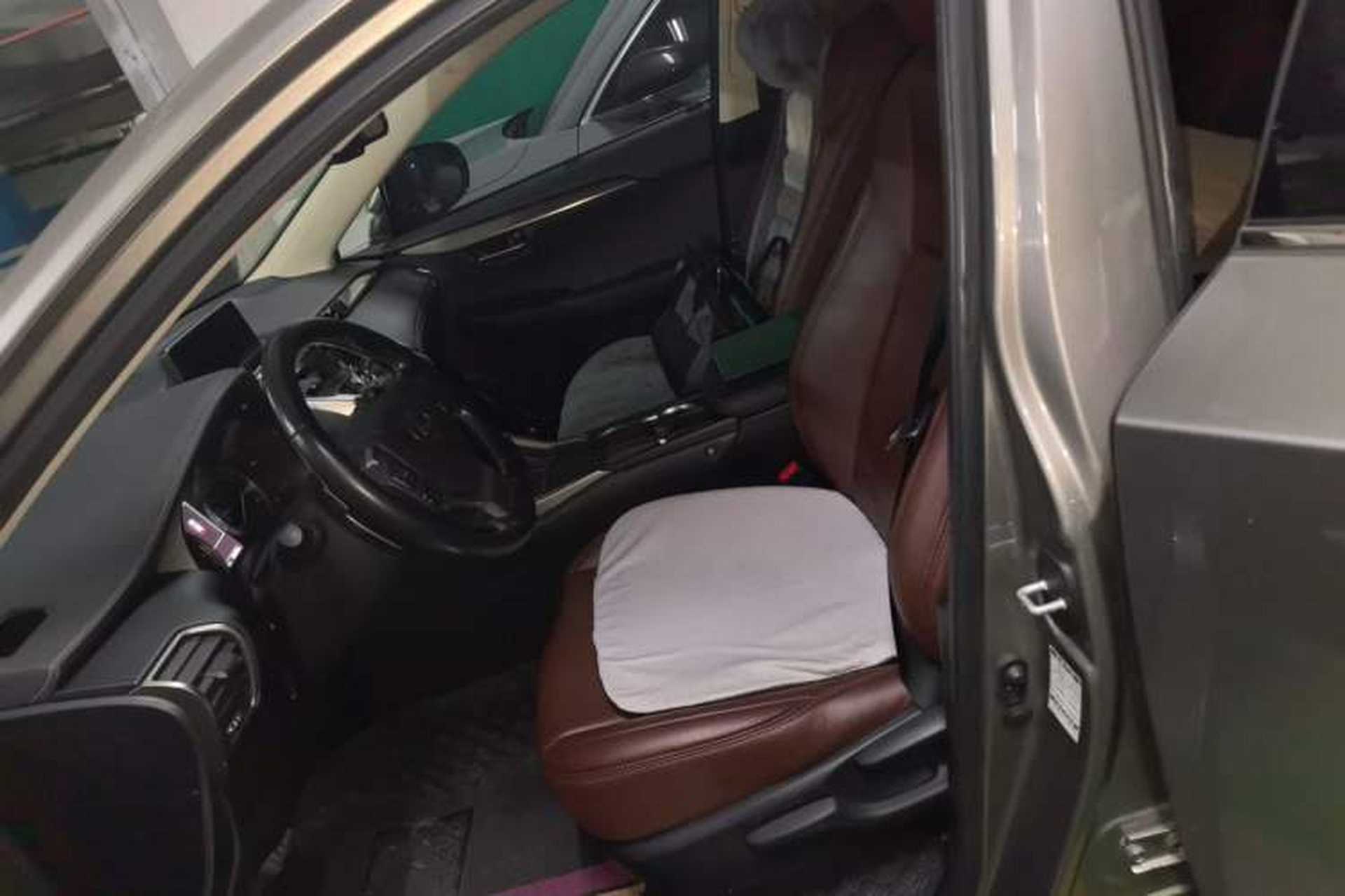 Used Lexus NX 2020 200 Front-Wheel Drive Freeline Edition China VI Standard Left Front Seat