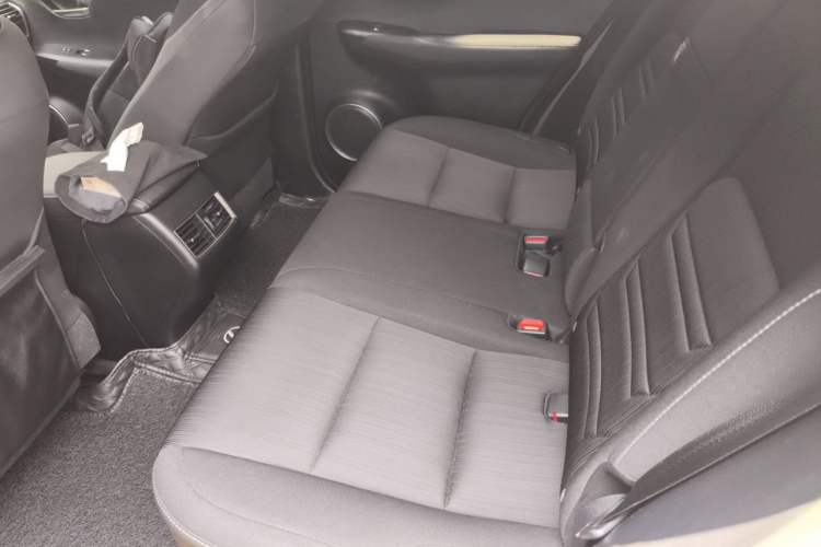 Used Lexus NX 2020 200 Front-Wheel Drive Freeline Edition China VI Standard Left Rear Seat