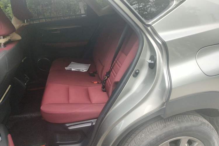Used Lexus NX 2020 200 Front-Wheel Drive Freeline Edition China VI Standard Left Rear Seat
