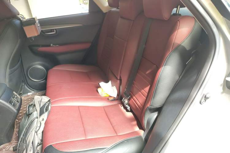 Used Lexus NX 2020 200 Front-Wheel Drive Freeline Edition China VI Standard Left Rear Seat