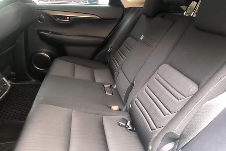 Used Lexus NX 2020 200 Front-Wheel Drive Freeline Edition China VI Standard Left Rear Seat