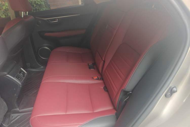 Used Lexus NX 2020 300h All-Wheel Drive FENGZHI Version China VI Standard Left Rear Seat