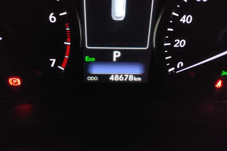 Used Lexus NX 2020 200 Front-Wheel Drive Freeline Edition China VI Standard Odometer Close Up