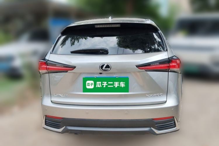 Used Lexus NX 2020 200 Front-Wheel Drive Vmotion Edition China VI Standard Rear