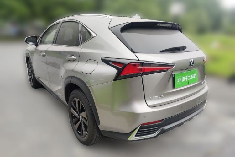 Used Lexus NX 2020 300h Front-Drive Fēngyuè Version China VI Standard Rear Left 45 Deg