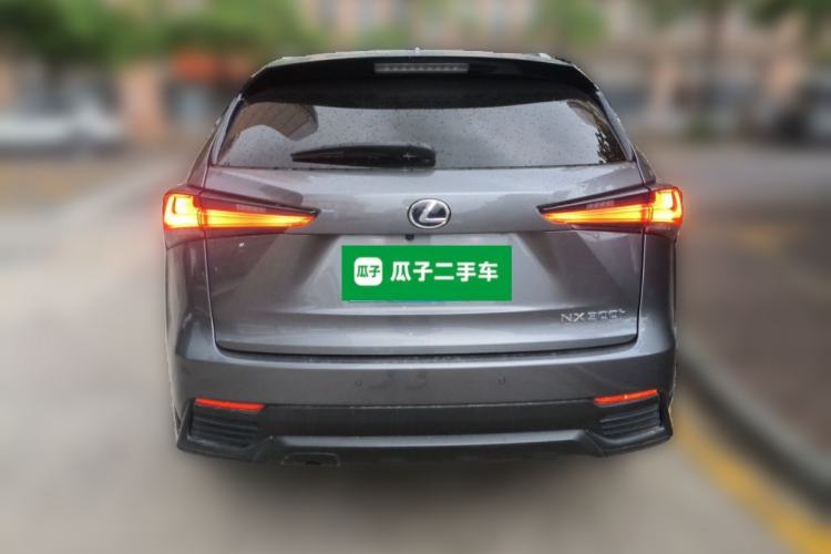 Used Lexus NX 2020 300h Front-Drive FENGSHANG Version China VI Standard Rear