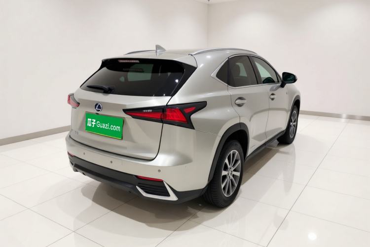 Used Lexus NX 2020 300h Front-Drive FENGSHANG Version China VI Standard Rear Right 45 Deg