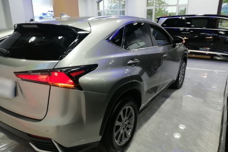 Used Lexus NX 2020 200 All-Wheel Drive Fēngshàng Version China VI Standard Rear Right 45 Deg
