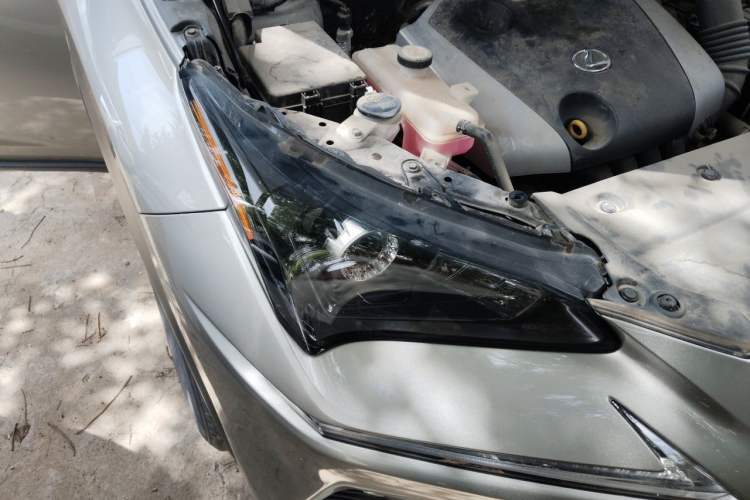 Used Lexus NX 2020 200 Front-Wheel Drive Vmotion Edition China VI Standard Right Front Headlight