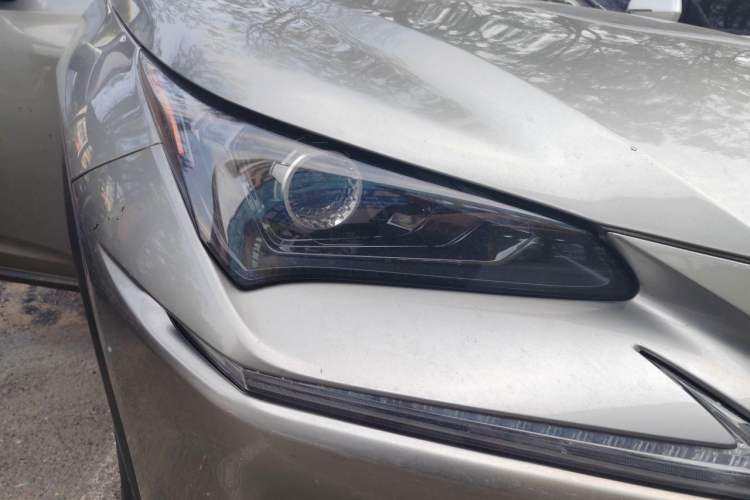 Used Lexus NX 2020 200 Front-Wheel Drive Freeline Edition China VI Standard Right Front Headlight
