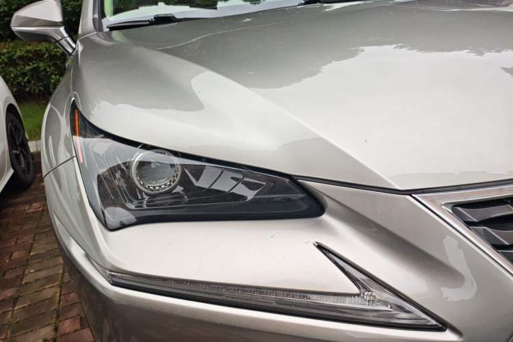 Used Lexus NX 2020 200 Front-Wheel Drive Vmotion Edition China VI Standard Right Front Headlight