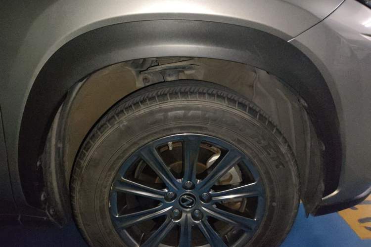 Used Lexus NX 2020 200 Front-Wheel Drive Freeline Edition China VI Standard Right Front Wheel Hub