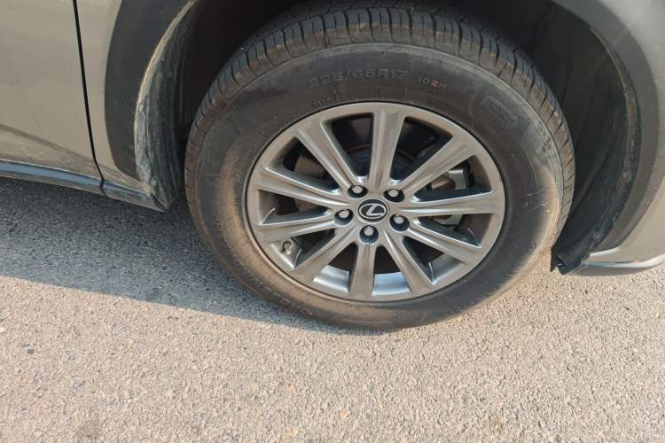 Used Lexus NX 2020 200 All-Wheel Drive Fēngshàng Version China VI Standard Right Front Wheel Hub
