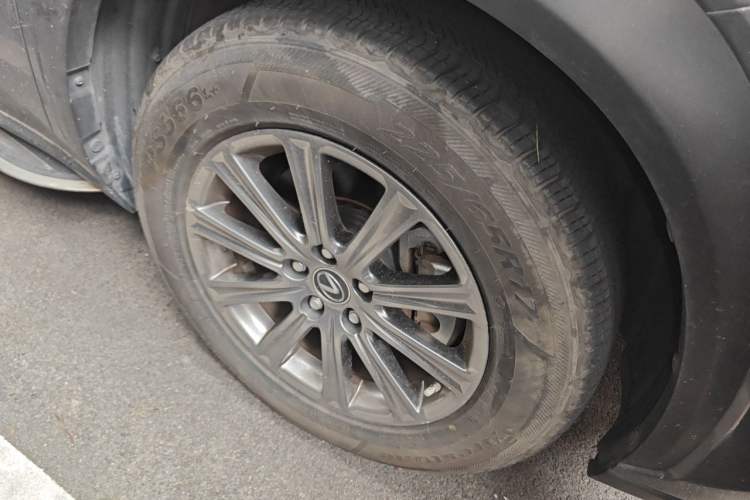 Used Lexus NX 2020 200 All-Wheel Drive Fēngshàng Version China VI Standard Right Front Wheel Hub