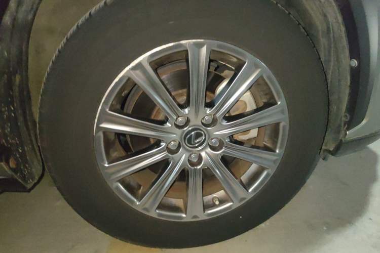 Used Lexus NX 2020 300 Front-Wheel-Drive Frenza Edition China V Standard Right Front Wheel Hub