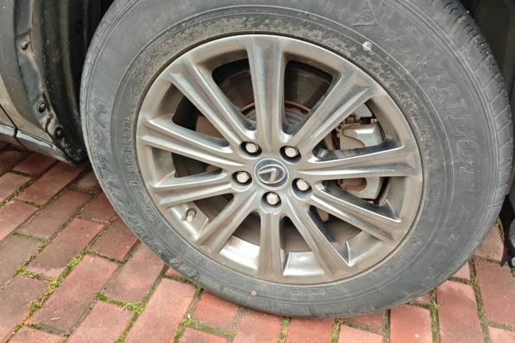 Used Lexus NX 2020 200 Front-Wheel Drive Vmotion Edition China VI Standard Right Front Wheel Hub
