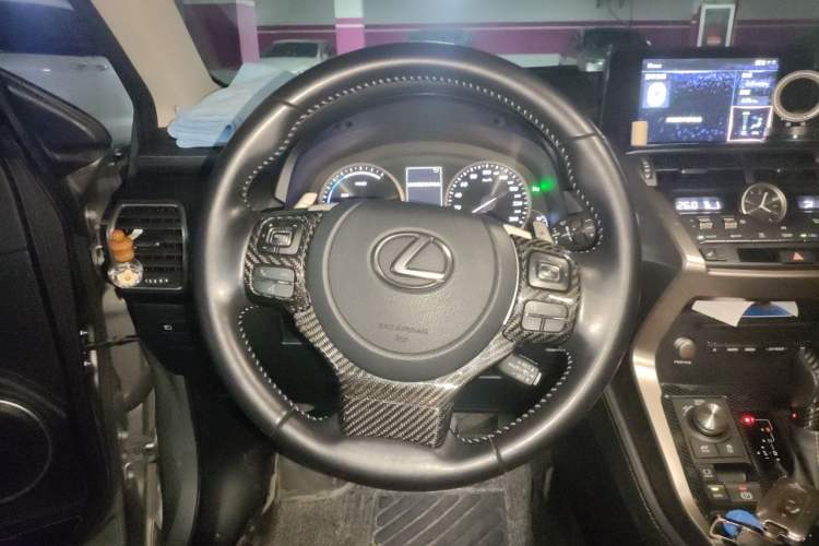 Used Lexus NX 2020 300h Front-Drive FENGSHANG Version China VI Standard Steering Wheel
