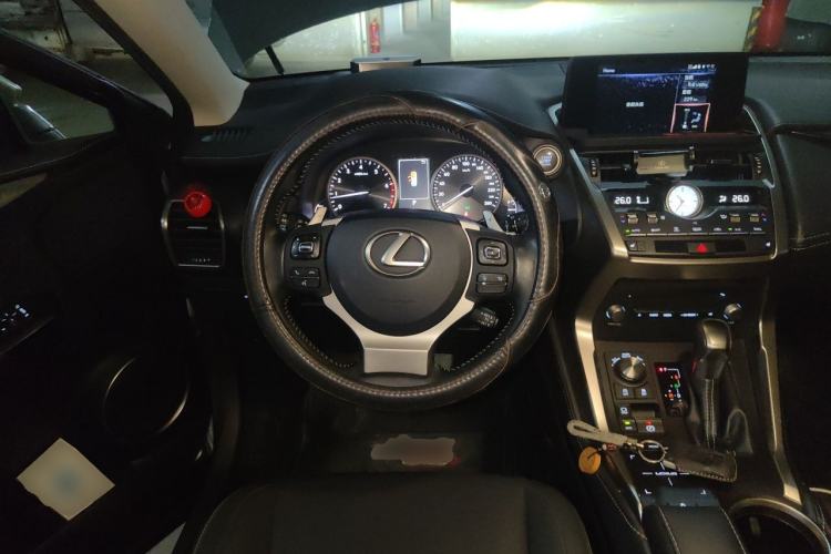 Used Lexus NX 2020 300 Front-Wheel-Drive Frenza Edition China V Standard Steering Wheel