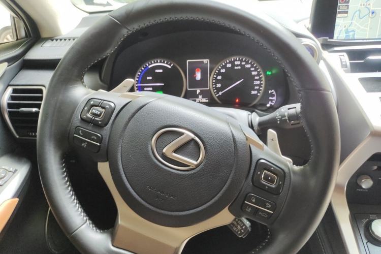 Used Lexus NX 2020 300h Front-Drive FENGSHANG Version China VI Standard Steering Wheel