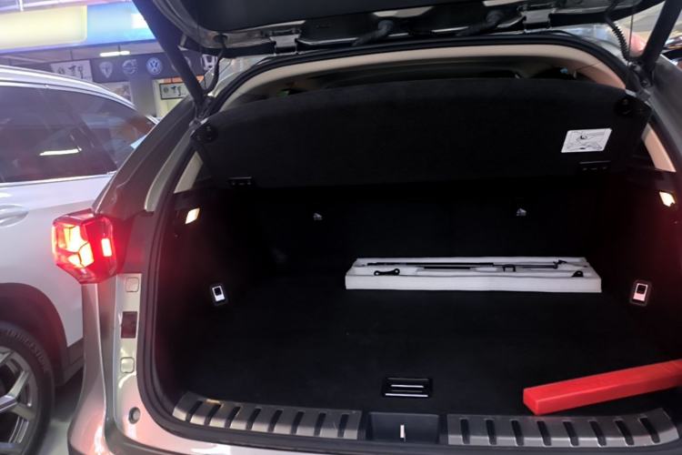Used Lexus NX 2020 200 Front-Wheel Drive Freeline Edition China VI Standard Trunk