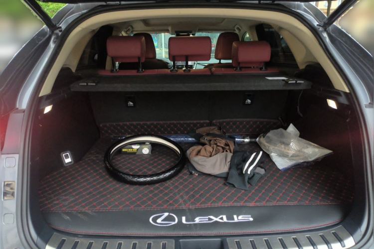 Used Lexus NX 2020 300h Front-Drive FENGSHANG Version China VI Standard Trunk