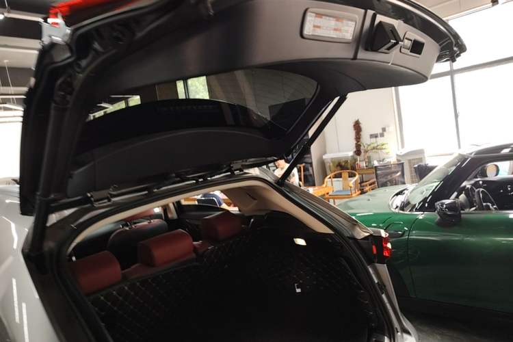Used Lexus NX 2020 200 All-Wheel Drive Fēngshàng Version China VI Standard Trunk