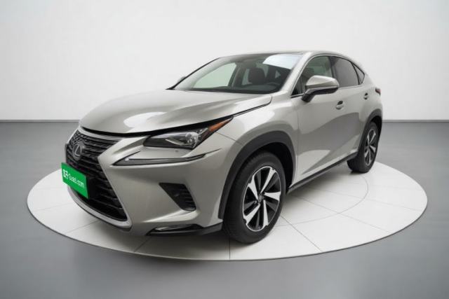 Ojetý Lexus NX 2020 300h All-Wheel Drive FENGZHI Version China VI Standard