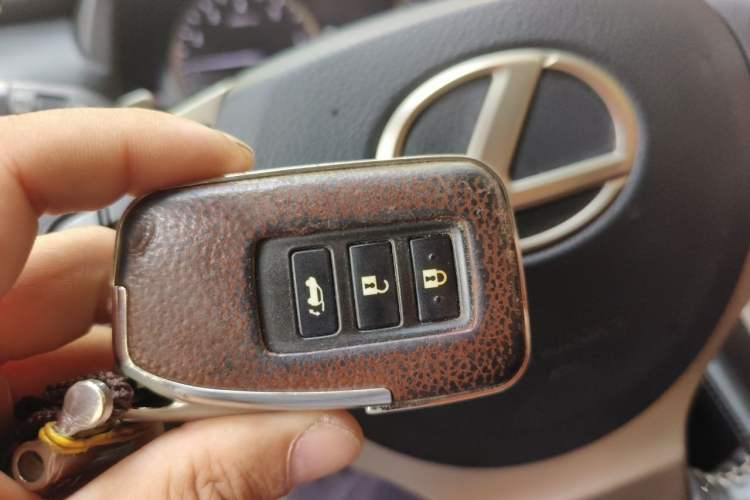 Used Lexus NX 2020 200 All-Wheel Drive Fēngshàng Version China VI Standard Vehicle Key