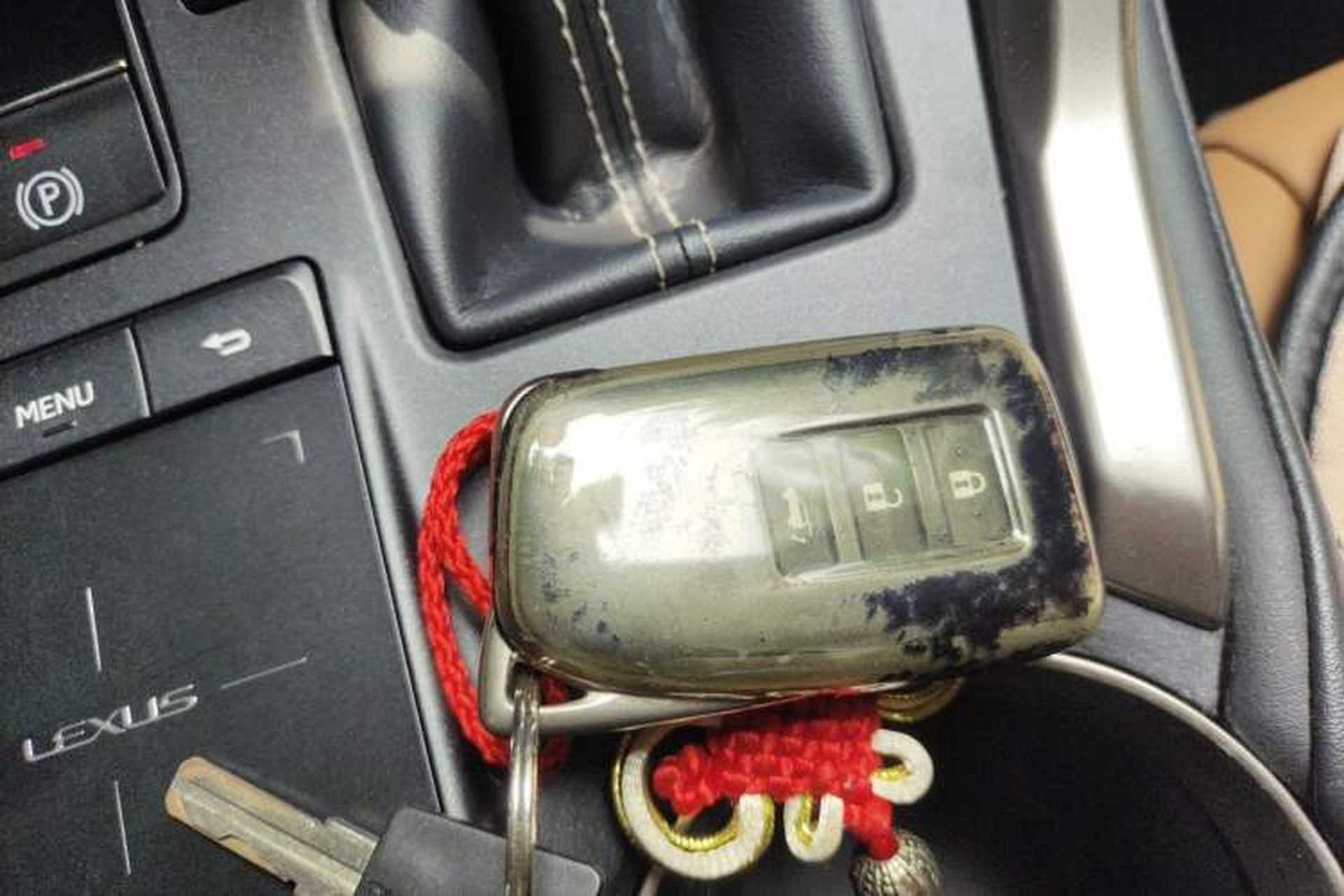 Used Lexus NX 2020 300h Front-Drive FENGSHANG Version China VI Standard Vehicle Key