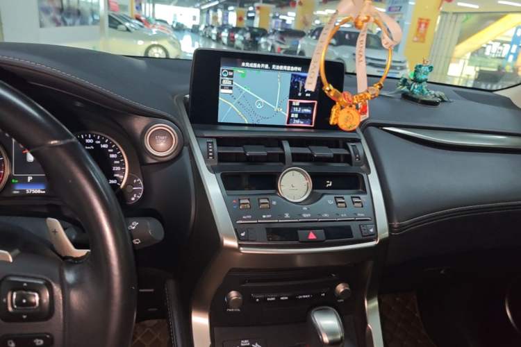 Used Lexus NX 2020 200 All-Wheel Drive Fēngshàng Version China VI Standard Audio And AC Panel
