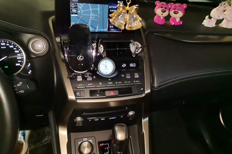 Used Lexus NX 2020 200 All-Wheel Drive Fēngshàng Version China VI Standard Audio And AC Panel