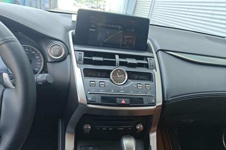 Used Lexus NX 2020 200 All-Wheel Drive Fēngshàng Version China VI Standard Audio And AC Panel