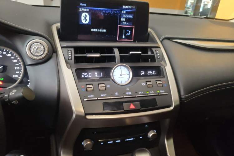 Used Lexus NX 2020 200 Front-Wheel Drive Freeline Edition China VI Standard Audio And AC Panel