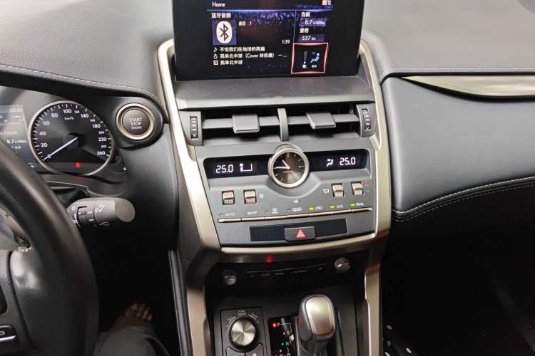 Used Lexus NX 2020 200 Front-Wheel Drive Freeline Edition China VI Standard Audio And AC Panel