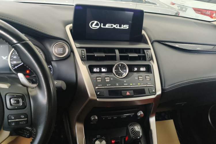 Used Lexus NX 2020 200 All-Wheel Drive Fēngshàng Version China VI Standard Audio And AC Panel