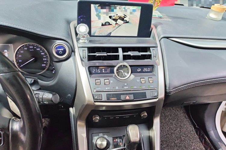 Used Lexus NX 2020 300h Front-Drive FENGSHANG Version China V Standard Audio And AC Panel
