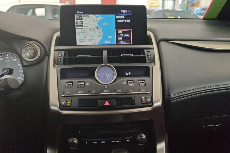Used Lexus NX 2020 200 All-Wheel Drive Fēngshàng Version China VI Standard Audio And AC Panel